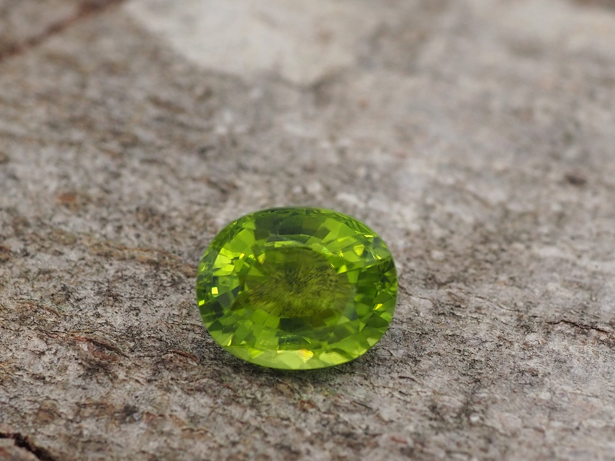 Péridot Birman de 6,34 carats