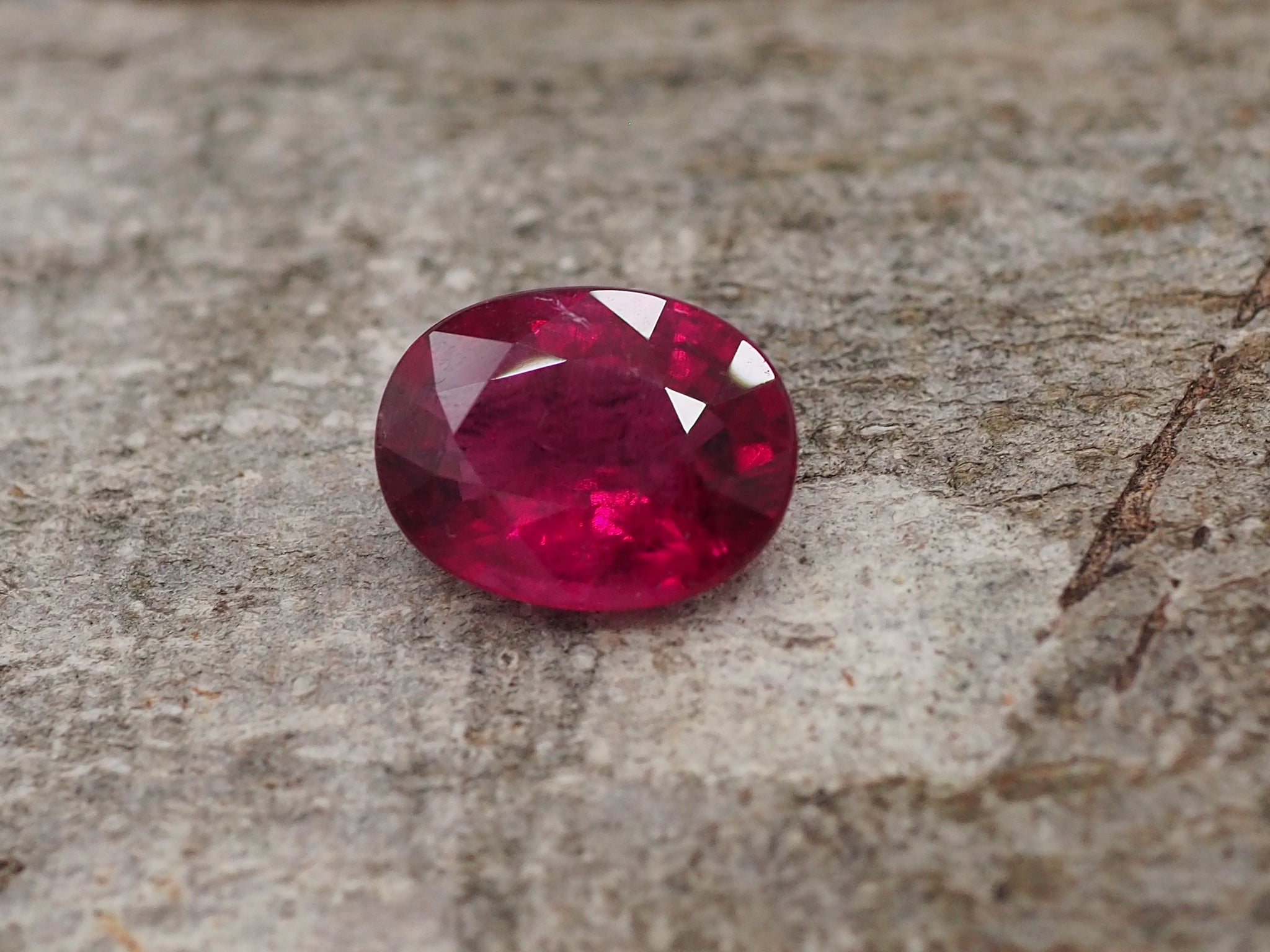 Rubellite de grande taille 7,44 carats